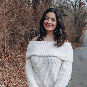 Meet your Posher, Meredith